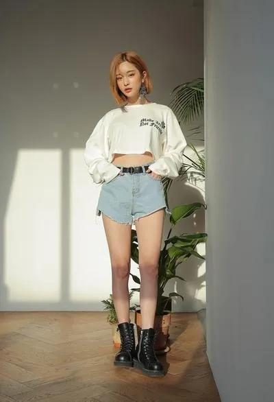 1001 cách mix đồ mùa hè đẹp với quần short jeans