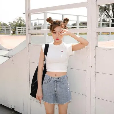 1001 cách mix đồ mùa hè đẹp với quần short jeans