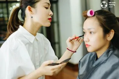 5 mẹo make up không bị mụn mà các cô nàng nên lưu ý