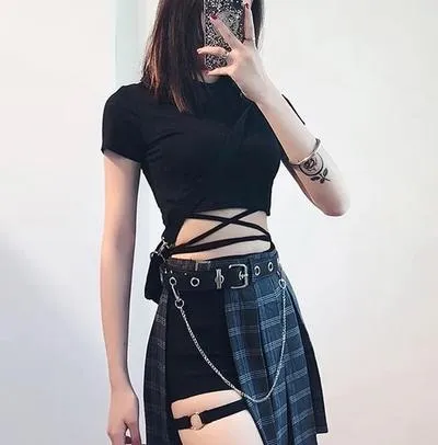 Bra - áo mặc trong áo croptop không thể bỏ qua