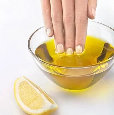 Các mẫu nail đơn giản dễ thương cho cô nàng bánh bèo nữ tính