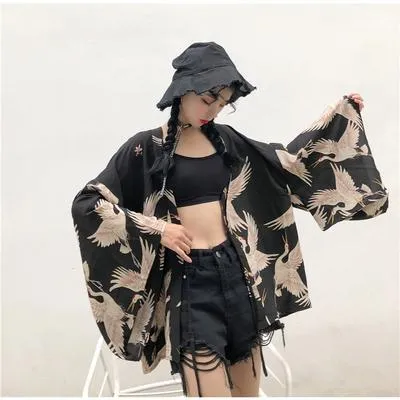 Cách phối đồ với khoác kimono cực chất mùa hè sôi động