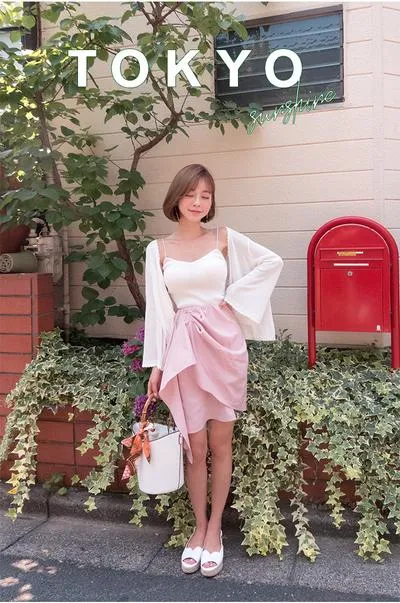 Cách phối đồ với khoác kimono cực chất mùa hè sôi động