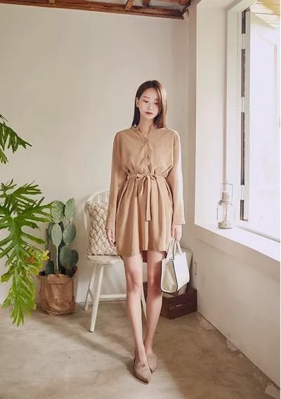 Đầm tông màu beige – Gam màu thời thượng không thể thiếu trong tủ đồ của nàng!