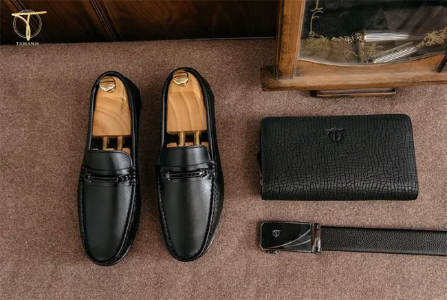 Giày Horsebit Loafer là giày gì? Đặc điểm, mẫu giày Horsebit Loafer