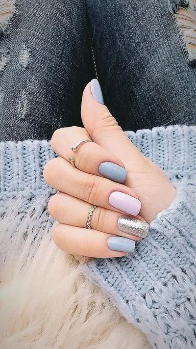 Gợi ý sương sương cho nàng vài mẫu nail phối màu theo đúng xu hướng hiện nay