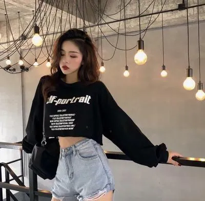 Gợi ý tips mix đồ áo croptop siêu đẹp cho các cô nàng sành điệu