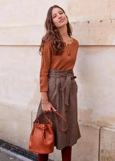 Học cách mix đồ với áo thun cực chất từ các fashionista