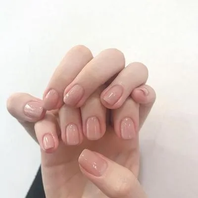 Không ra ngoài được thì tranh thủ học ngay các mẫu nail tự làm xinh xịn này