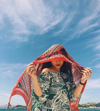 Mẹo mix đồ Bohemian độc đáo cho cô nàng phóng khoáng