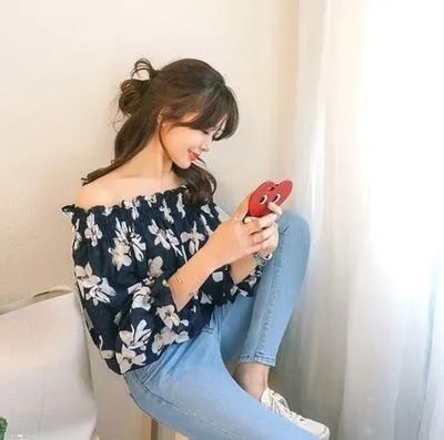 Mix đồ ngày thu chuẩn Hàn với áo blouse ai diện cũng xinh đúng điệu