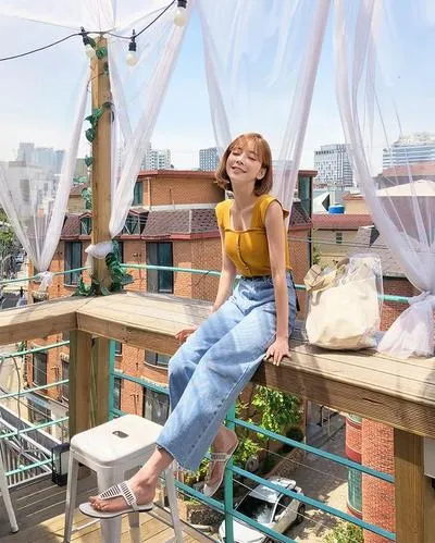 [Mix&Match] Bí quyết phối đồ với quần ống rộng chuẩn đẹp như fashionista