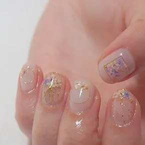 Muôn vàn mẫu nail đẹp “ngất ngây con gà tây” cho nàng điệu đà đi ăn cưới