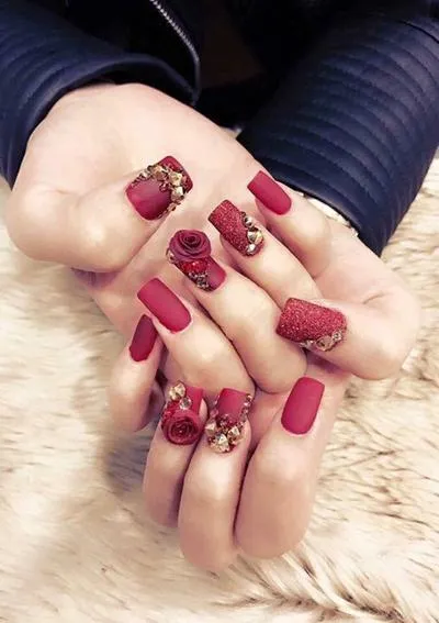 Muôn vàn mẫu nail đẹp “ngất ngây con gà tây” cho nàng điệu đà đi ăn cưới