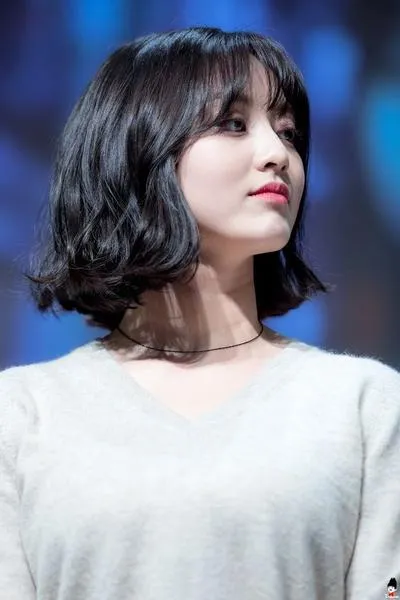 Nhìn Jihyo (TWICE) để học lỏm những kiểu tóc cho mặt tròn quyến rũ