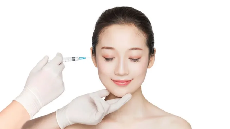 Tiêm filler hốc mắt có lợi ích gì?