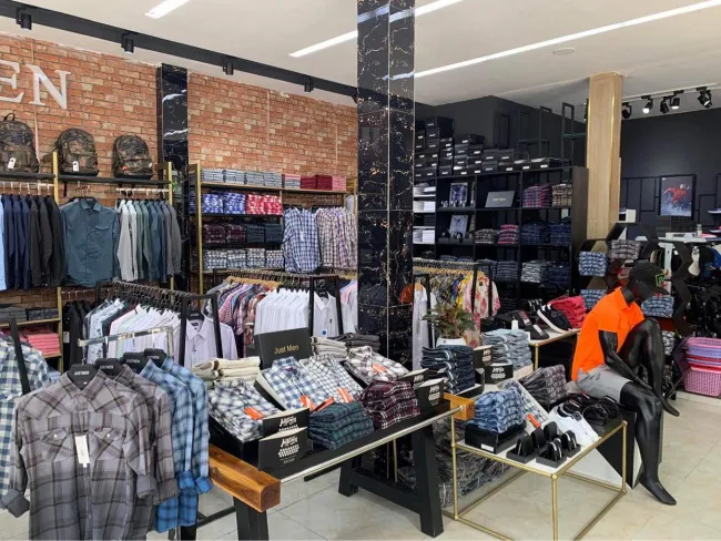 Top 10 shop thời trang nam đẹp và nổi tiếng nhất ở TPHCM