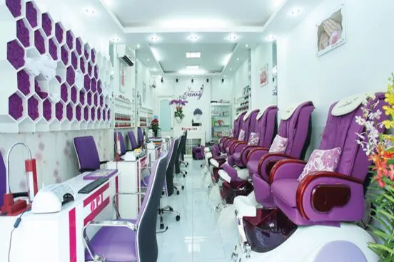 Top 5 địa chỉ tiệm làm Nail đẹp ở TPHCM uy tín nhất